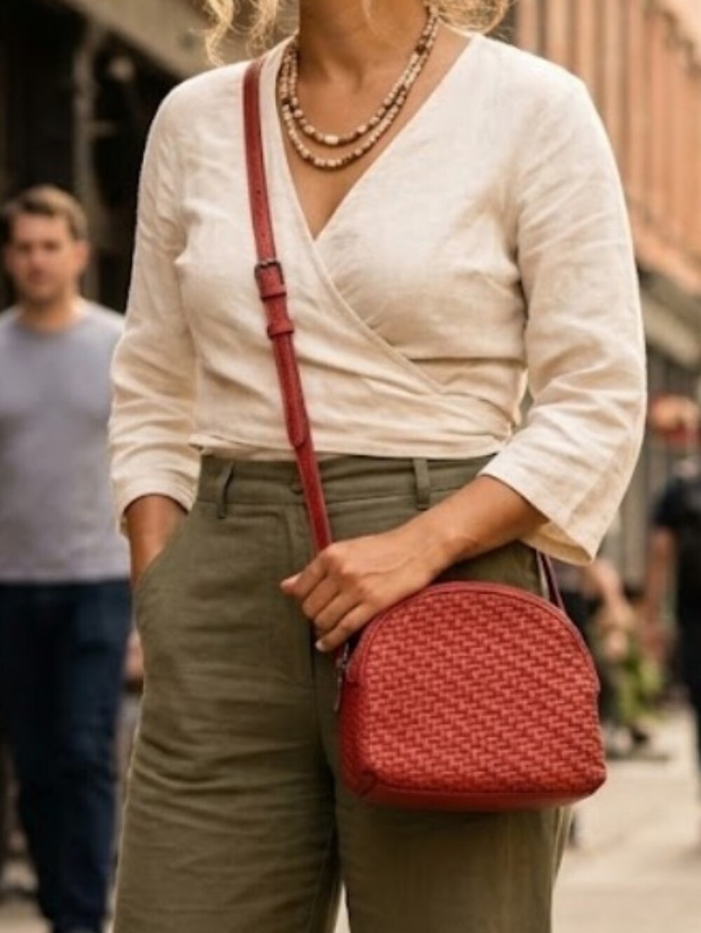Antik Kraft Woven Crossbody Brown